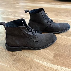 AllSaints Suede boots - Rare & Amazing!